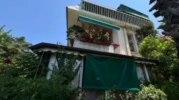 Foca Calis bargain priced family home in Turkey